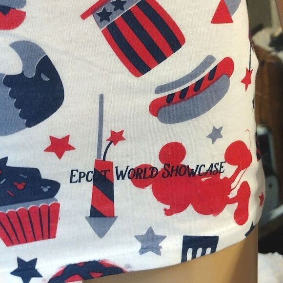 NWT Women's Size XS Disney Epcot World Showcase 100% Cotton 4th of July Tank Top - Picture 8 of 12